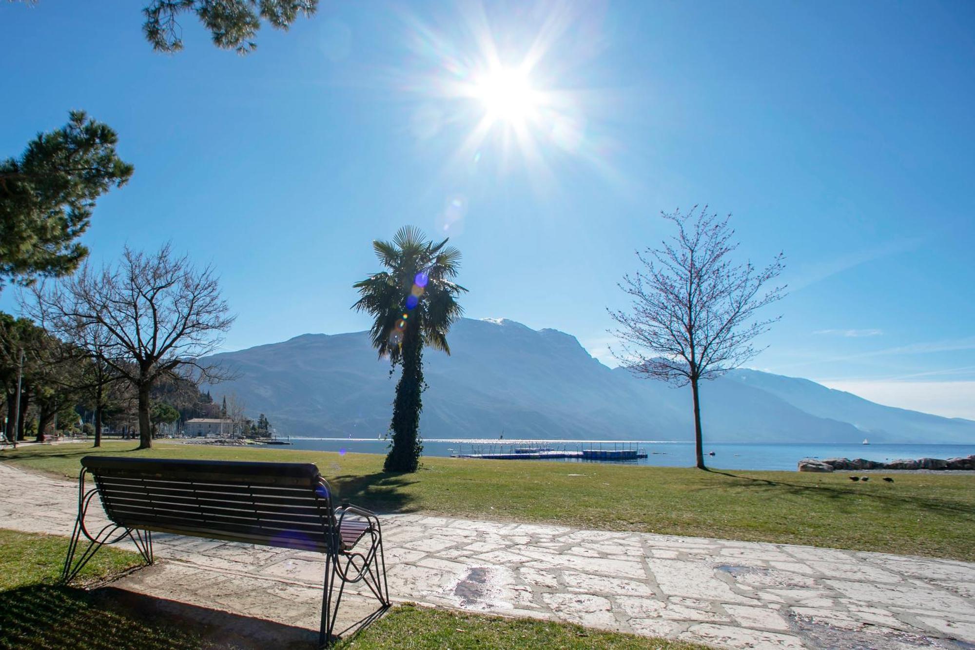 Residenza Lago D'Argento - Happy Rentals Riva del Garda Exterior foto